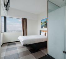 easyHotel Amsterdam Zaandam Room