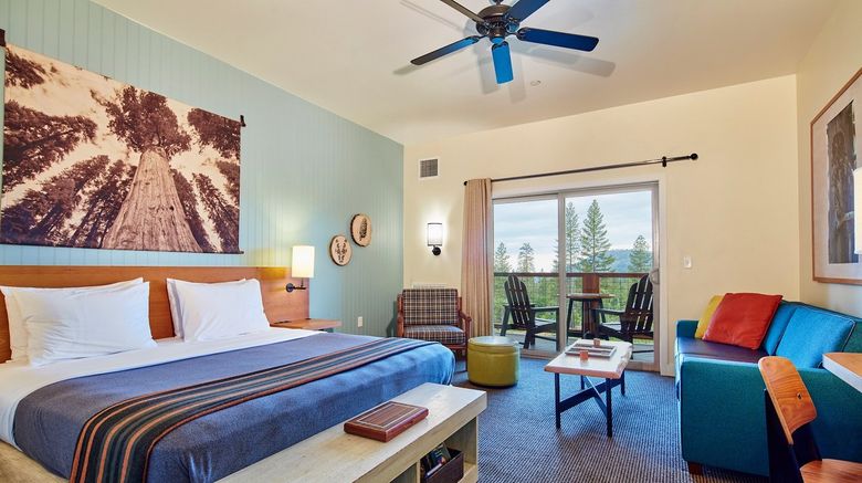 <b>Rush Creek Lodge at Yosemite Lobby</b>. Images powered by <a href="https://www.leonardoworldwide.com/" title="Leonardo Worldwide" target="_blank">Leonardo</a>.