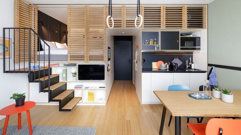 <b>Zoku Vienna Room</b>. Images powered by <a href="https://www.leonardoworldwide.com/" title="Leonardo Worldwide" target="_blank">Leonardo</a>.