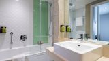Holiday Inn Derby Riverlights Room