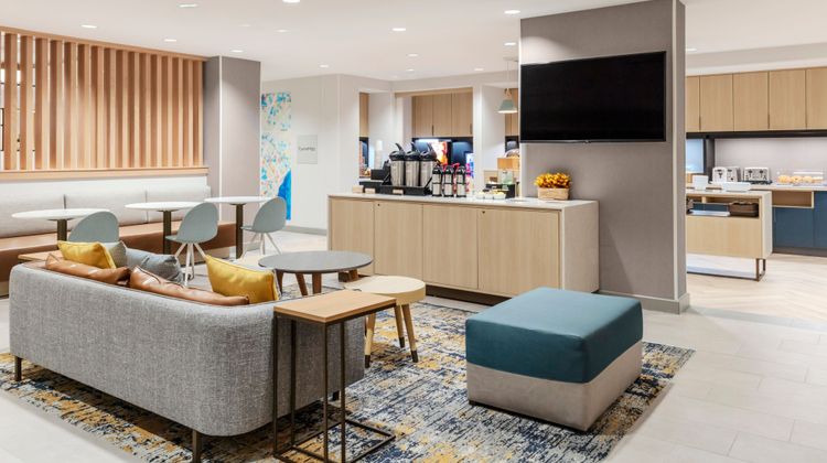 TownePlace Suites Chesterfield Lobby