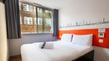 easyHotel Croydon Town Centre Room