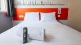 easyHotel Croydon Town Centre Room