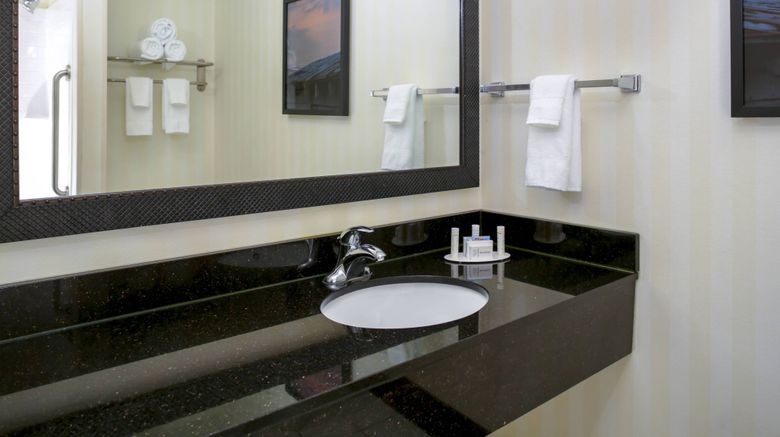 <b>Fairfield Inn & Suites Milledgeville Room</b>. Images powered by <a href="https://www.leonardoworldwide.com/" title="Leonardo Worldwide" target="_blank">Leonardo</a>.