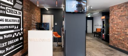 easyHotel Leeds City Centre Lobby