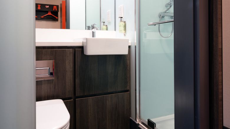 <b>easyHotel London City Shoreditch Room</b>. Images powered by <a href="https://www.leonardoworldwide.com/" title="Leonardo Worldwide" target="_blank">Leonardo</a>.