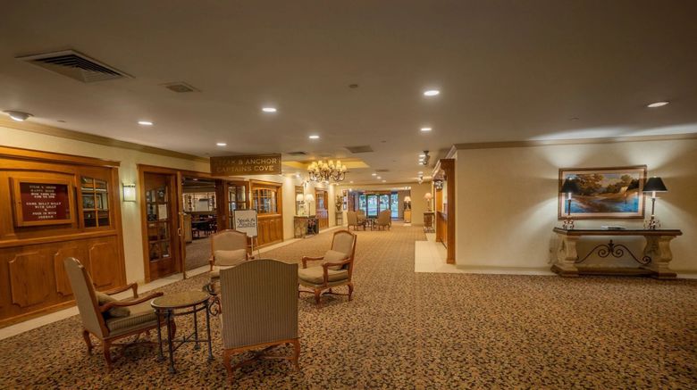 <b>Piccadilly Inn Airport Lobby</b>. Images powered by <a href="https://www.leonardoworldwide.com/" title="Leonardo Worldwide" target="_blank">Leonardo</a>.