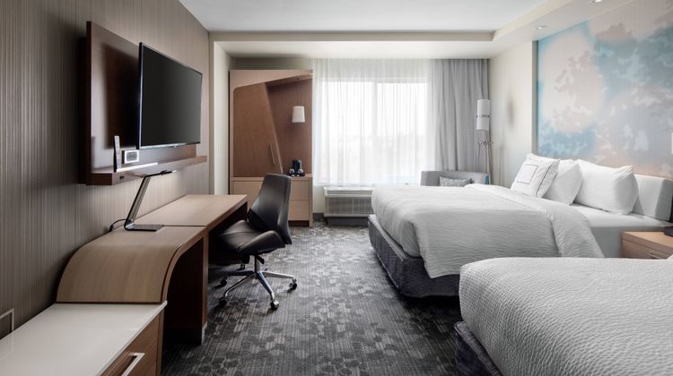 Courtyard By Marriott Pullman Room