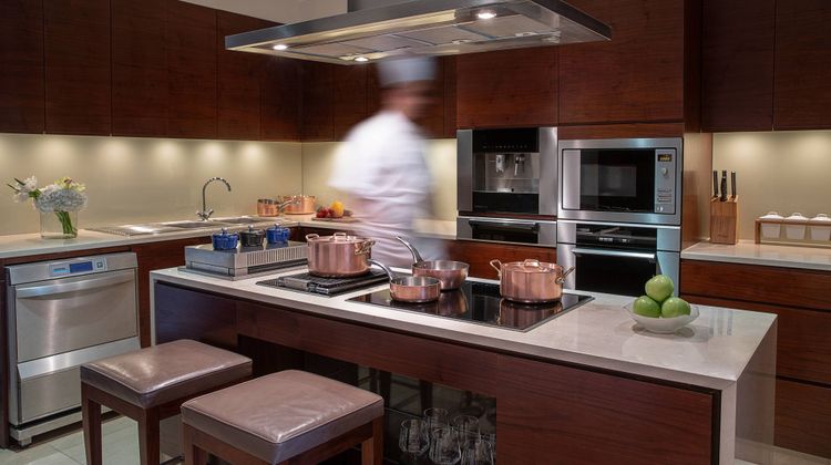 The Ritz-Carlton, Dubai Room