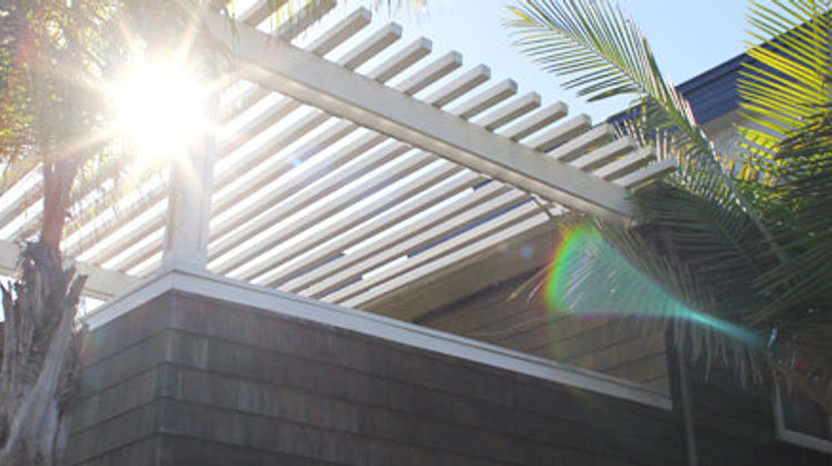 Coronado Island Inn Exterior
