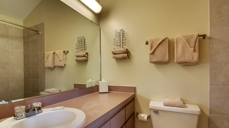 <b>Key West Inn Room</b>. Images powered by <a href="https://www.leonardoworldwide.com/" title="Leonardo Worldwide" target="_blank">Leonardo</a>.