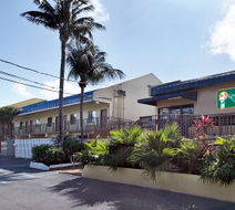 Key West Inn Exterior