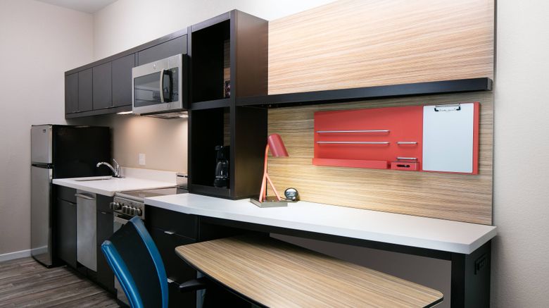 <b>TownePlace Suites Kansas City Airport Room</b>. Images powered by <a href="https://www.leonardoworldwide.com/" title="Leonardo Worldwide" target="_blank">Leonardo</a>.