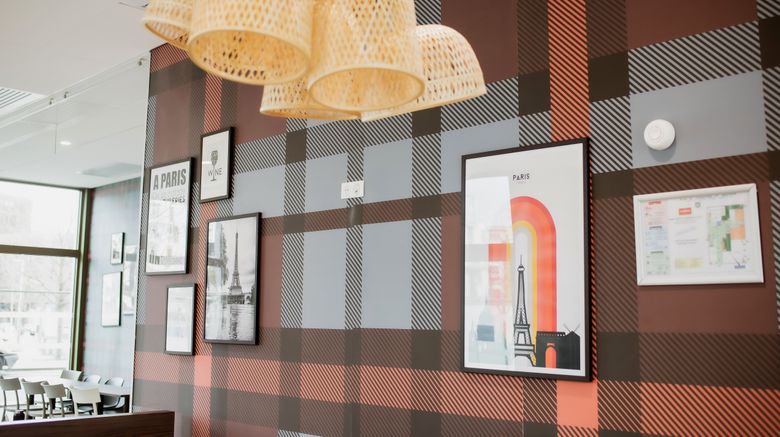 <b>easyHotel Paris Nord Aubervilliers Restaurant</b>. Images powered by <a href="https://www.leonardoworldwide.com/" title="Leonardo Worldwide" target="_blank">Leonardo</a>.