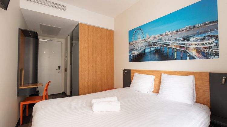 easyHotel The Hague City Centre Room