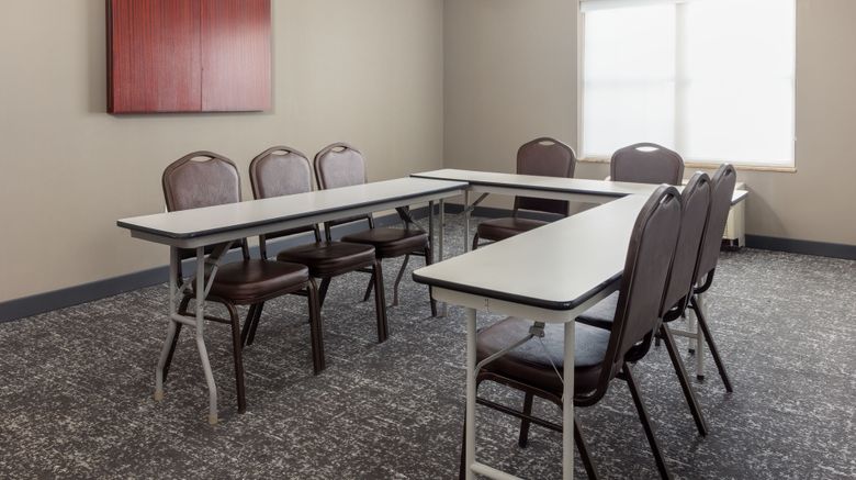 <b>TownePlace Suites Sacramento Roseville Meeting</b>. Images powered by <a href="https://www.leonardoworldwide.com/" title="Leonardo Worldwide" target="_blank">Leonardo</a>.