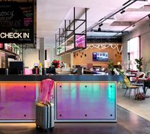Moxy Outletcity Metzingen Exterior