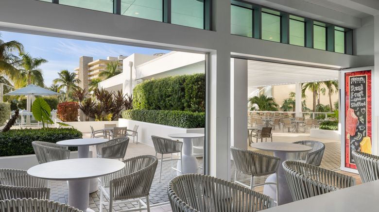<b>Marriott's Crystal Shores Restaurant</b>. Images powered by <a href="https://www.leonardoworldwide.com/" title="Leonardo Worldwide" target="_blank">Leonardo</a>.