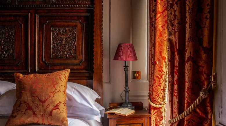 <b>Hazlitts Hotel Room</b>. Images powered by <a href="https://www.leonardoworldwide.com/" title="Leonardo Worldwide" target="_blank">Leonardo</a>.