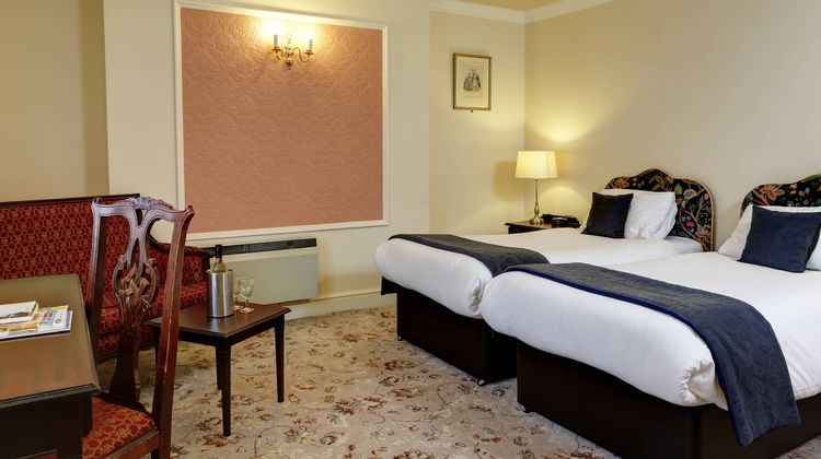 Royal Victoria Hotel Room