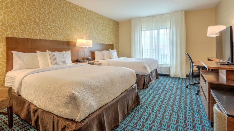 Fairfield Inn & Suites Greenville Room