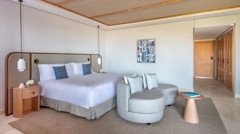 <b>The Ritz-Carlton, Abama Room</b>. Images powered by <a href="https://www.leonardoworldwide.com/" title="Leonardo Worldwide" target="_blank">Leonardo</a>.