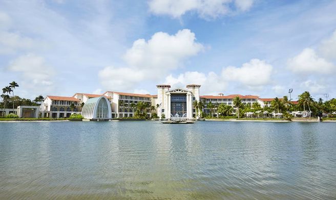 Leopalace Resort Guam Exterior