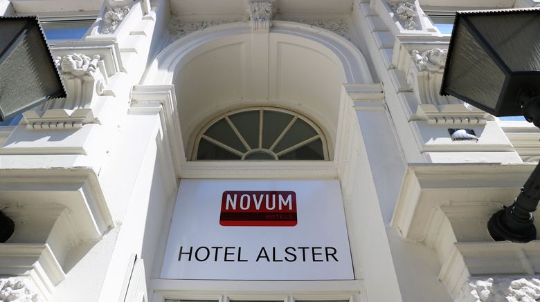 <b>Novum Hotel Alster Exterior</b>. Images powered by <a href="https://www.leonardoworldwide.com/" title="Leonardo Worldwide" target="_blank">Leonardo</a>.