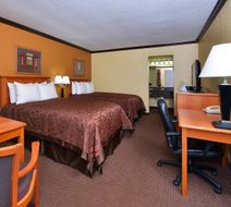 Xecutive Inn and Suites Room