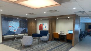 Holiday Inn Express & Suites Elyria