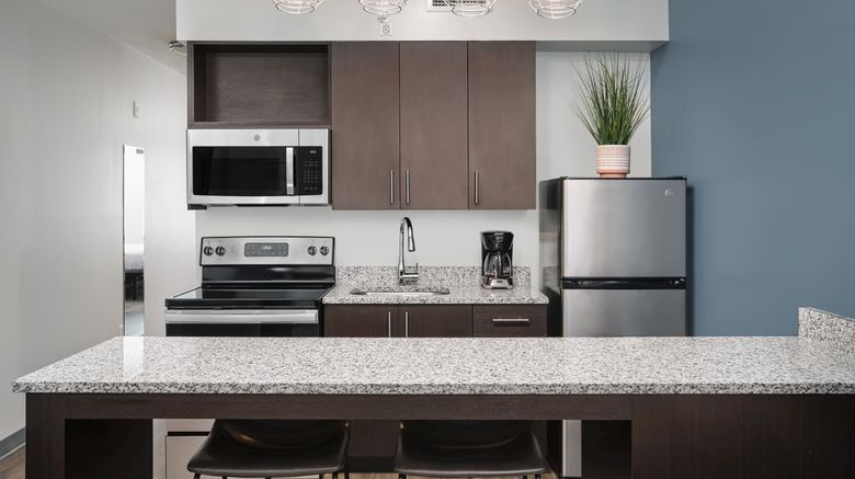 <b>stayAPT Suites Auburn Room</b>. Images powered by <a href="https://www.leonardoworldwide.com/" title="Leonardo Worldwide" target="_blank">Leonardo</a>.