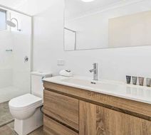 APX Apartments Parramatta Room