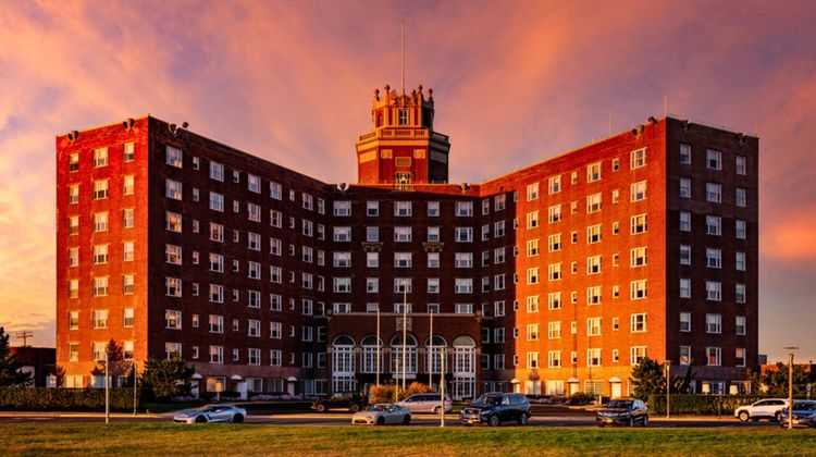 Berkeley Oceanfront Hotel Exterior