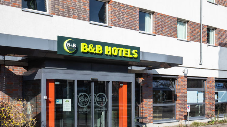 B&B HOTEL Hamburg-Airport Exterior