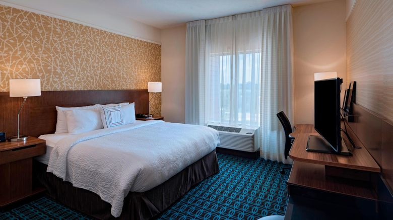 <b>Fairfield Inn & Suites Dublin Room</b>. Images powered by <a href="https://www.leonardoworldwide.com/" title="Leonardo Worldwide" target="_blank">Leonardo</a>.