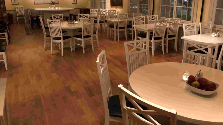 <b>Hotel Bishops Arms Restaurant</b>. Images powered by <a href="https://www.leonardoworldwide.com/" title="Leonardo Worldwide" target="_blank">Leonardo</a>.