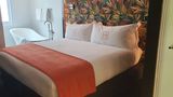 Hotel Sky Sandton Suite