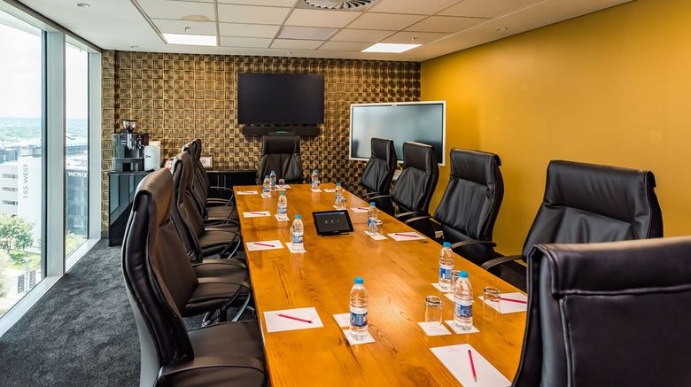 <b>Hotel Sky Sandton Meeting</b>. Images powered by <a href="https://www.leonardoworldwide.com/" title="Leonardo Worldwide" target="_blank">Leonardo</a>.