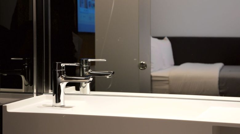 <b>Z Hotel Victoria Room</b>. Images powered by <a href="https://www.leonardoworldwide.com/" title="Leonardo Worldwide" target="_blank">Leonardo</a>.