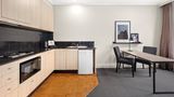 Melbourne City Suites Room