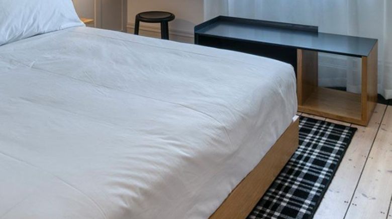 <b>Shamrock Hotel Room</b>. Images powered by <a href="https://www.leonardoworldwide.com/" title="Leonardo Worldwide" target="_blank">Leonardo</a>.