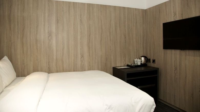 <b>The Z Hotel Glasgow Room</b>. Images powered by <a href="https://www.leonardoworldwide.com/" title="Leonardo Worldwide" target="_blank">Leonardo</a>.