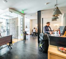 The Z Hotel Glasgow Lobby