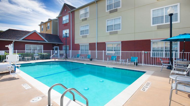 TownePlace Suites Southwest/TCU Area Pool