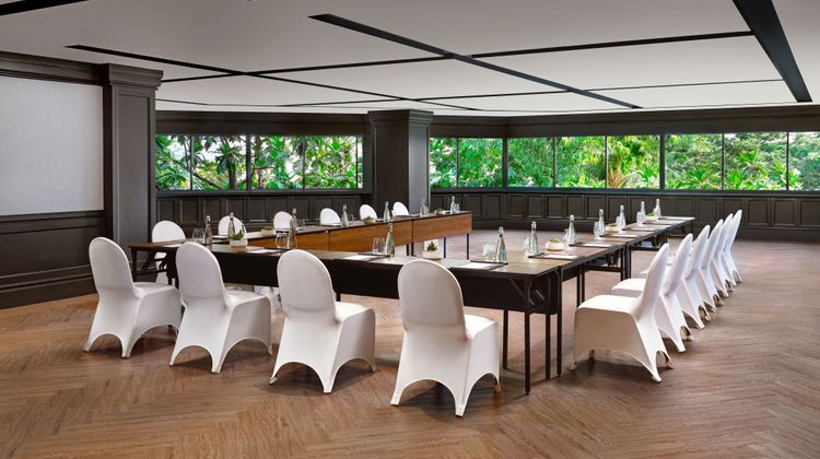 JW Marriott Hotel Surabaya Meeting