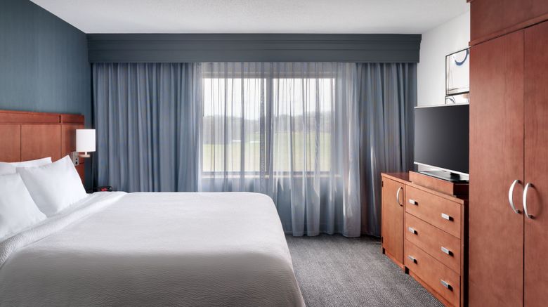 <b>Courtyard by Marriott Johnson City Suite</b>. Images powered by <a href="https://www.leonardoworldwide.com/" title="Leonardo Worldwide" target="_blank">Leonardo</a>.