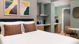 The Lincoln Suites Room