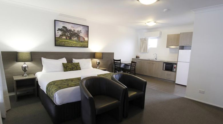 <b>Takalvan Motel Room</b>. Images powered by <a href="https://www.leonardoworldwide.com/" title="Leonardo Worldwide" target="_blank">Leonardo</a>.