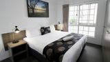 Takalvan Motel Room