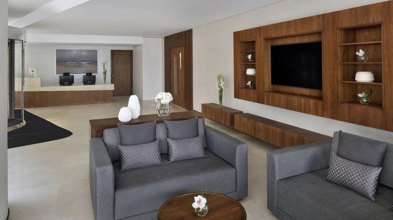 <b>Marriott Riyadh Diplomatic Quarter Lobby</b>. Images powered by <a href="https://www.leonardoworldwide.com/" title="Leonardo Worldwide" target="_blank">Leonardo</a>.
